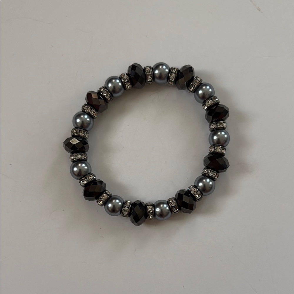 Elegant Black and Silver Beaded Bracelet